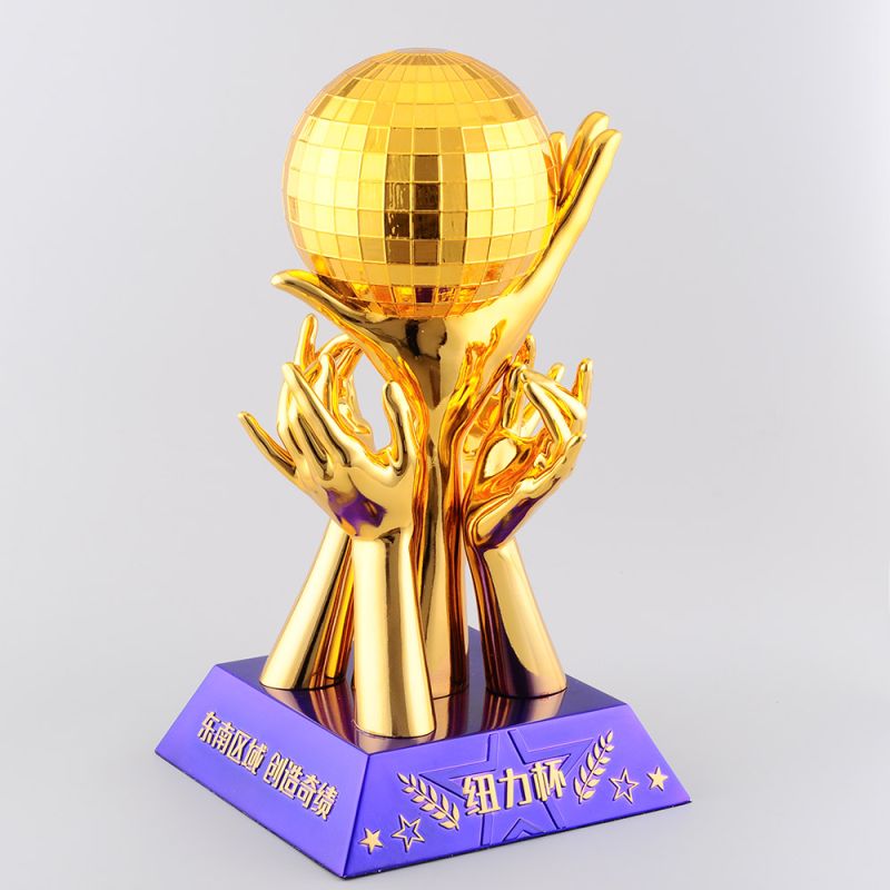 Creative trophy