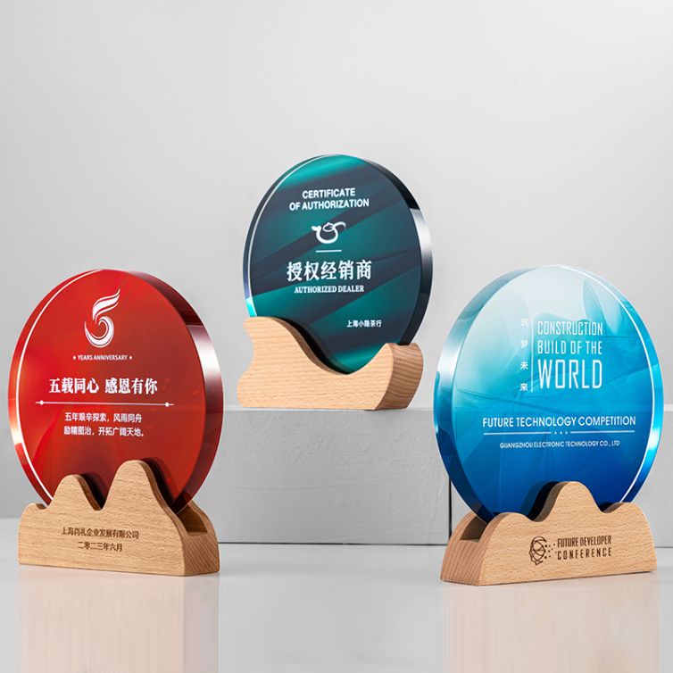 Wood crystal trophy 02