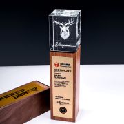 trophy awards manufacturing
