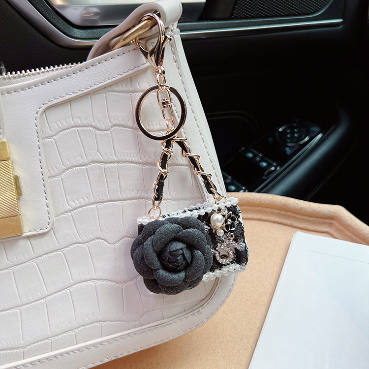 Rose keychain