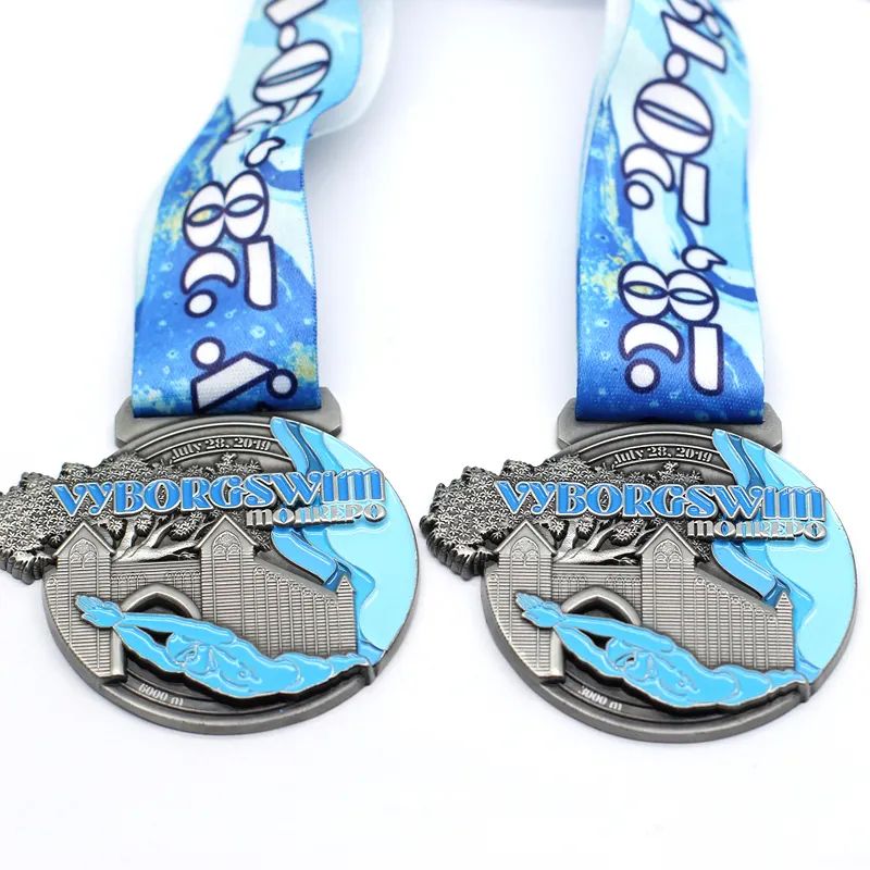 artistic swimming gold medal​