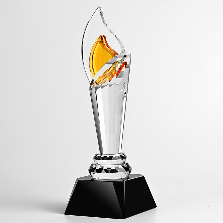 center trophy