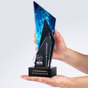 crystal awards and trophies