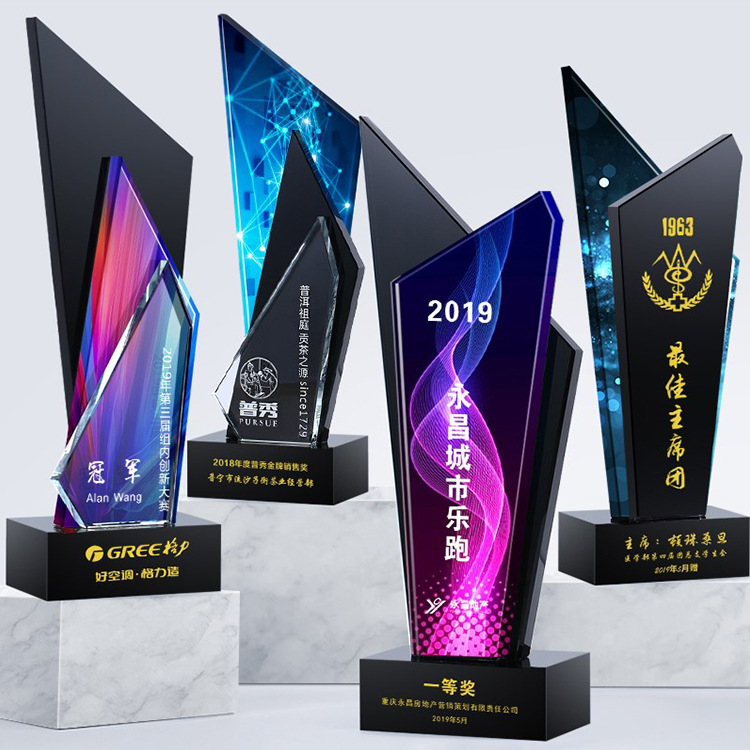 crystal awards and trophies