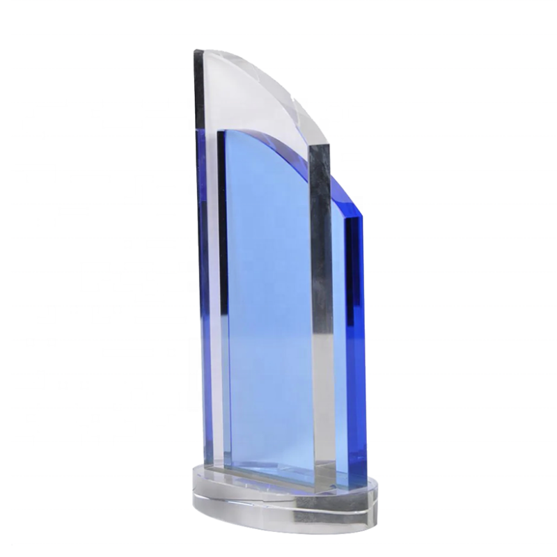 crystal awards and trophies​
