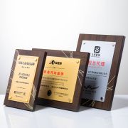 custom wooden plaques
