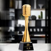 golden globe award for best foreign language film