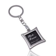 key ring with chain