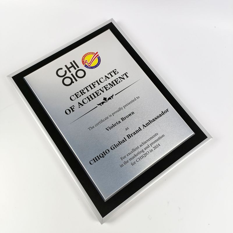 plaque en métal​