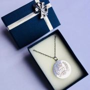 queens medallion