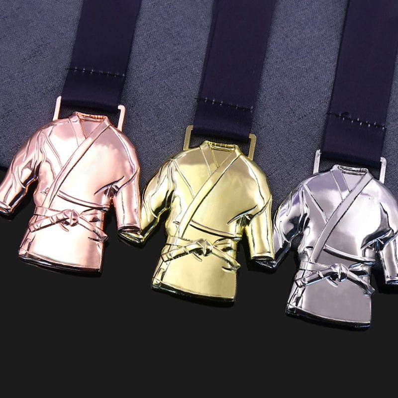 taekwondo gold medal​