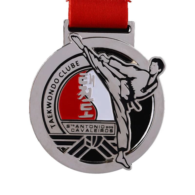 taekwondo gold medal​