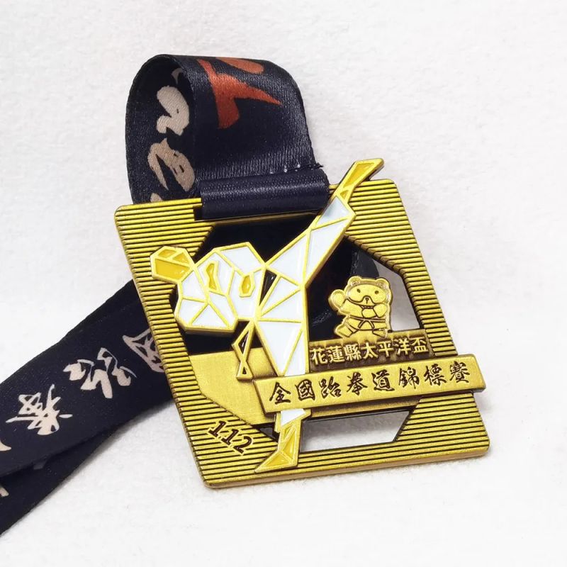 taekwondo medals​