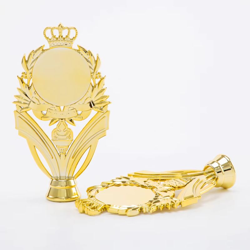 trophies crown​
